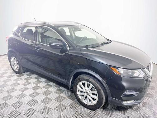 2021 Nissan Rogue Sport SV