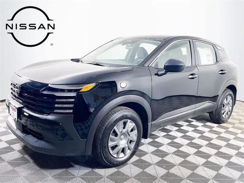 Super Black 2025 Nissan Kicks S