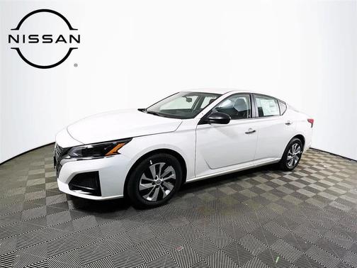 Glacier White 2025 Nissan Altima S FWD