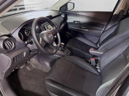 2023 Nissan Kicks S
