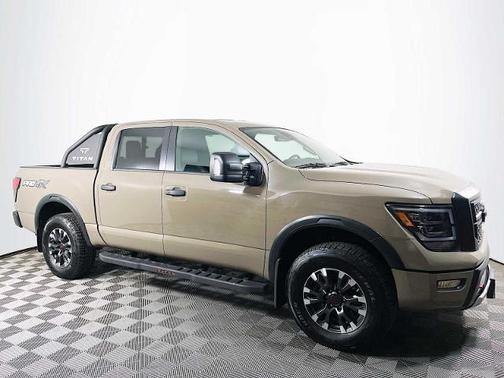 2024 Nissan Titan PRO-4X