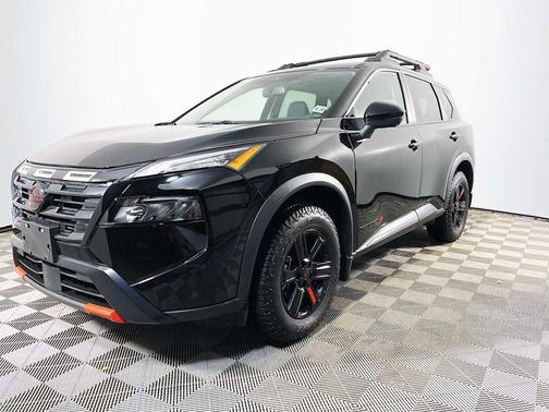 Super Black 2025 Nissan Rogue Rock Creek