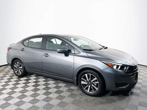 2024 Nissan Versa 1.6 SV