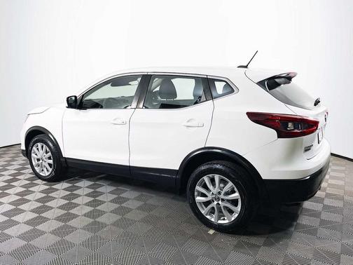 2020 Nissan Rogue Sport S