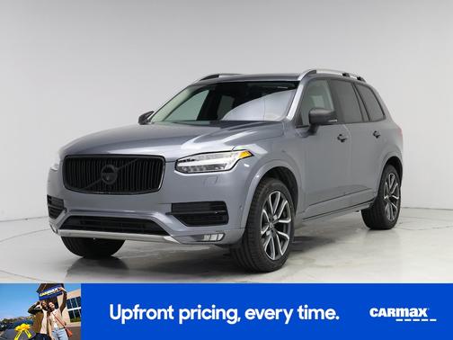 2018 Volvo XC90 T6 Momentum