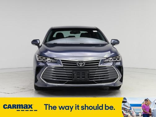 2019 Toyota Avalon XLE