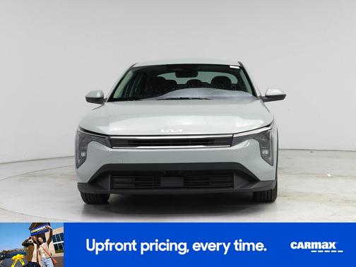 Green 2025 Kia K4 LXS