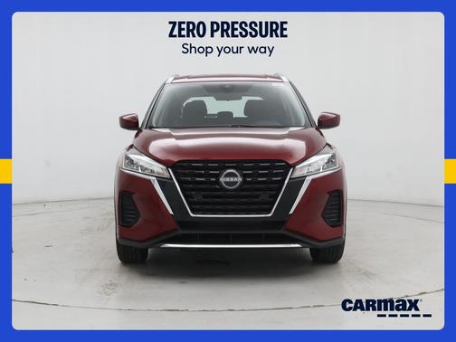 Red 2022 Nissan Kicks SV