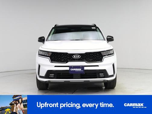 White 2021 Kia Sorento EX