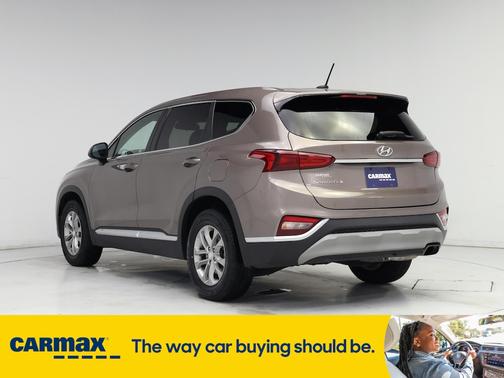 2019 Hyundai SANTA FE SE