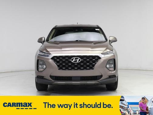 2019 Hyundai SANTA FE SE