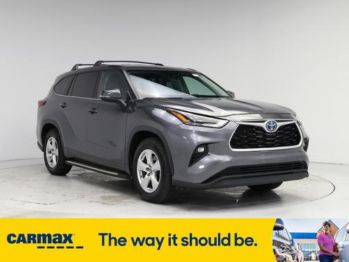 2022 Toyota Highlander Hybrid LE