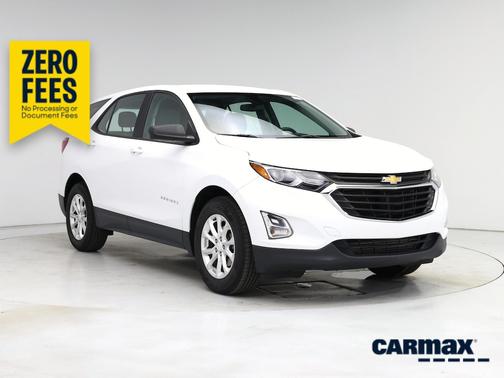 White 2019 Chevrolet Equinox LS