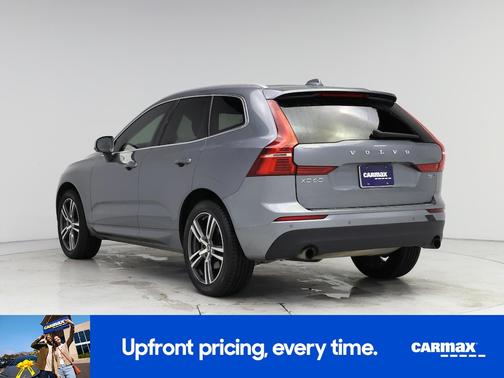 2020 Volvo XC60 T6 Momentum