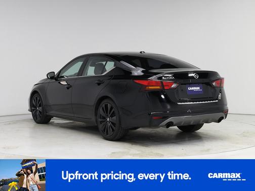 Black 2020 Nissan Altima SR