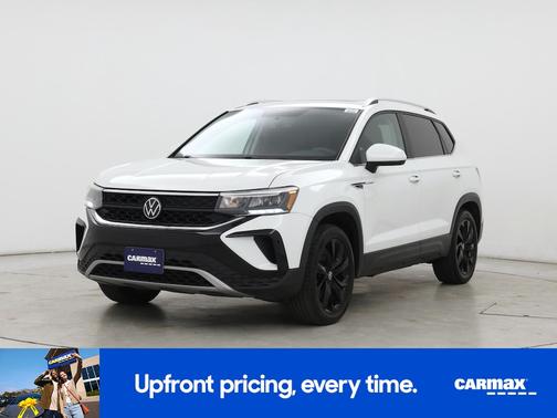 White 2022 Volkswagen Taos SE