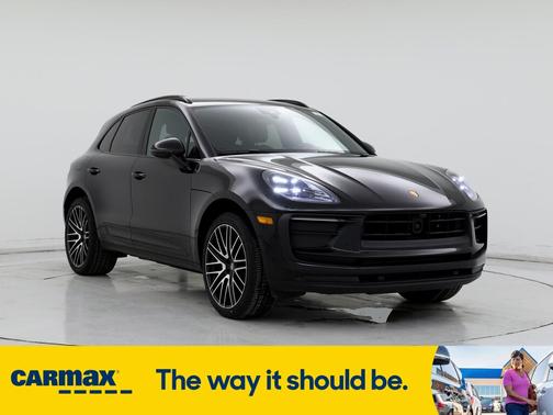 2022 Porsche Macan