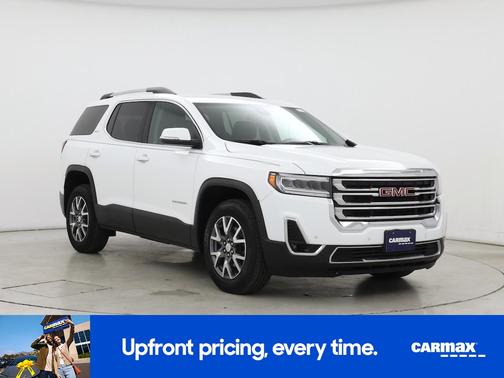 White 2023 GMC Acadia SLT