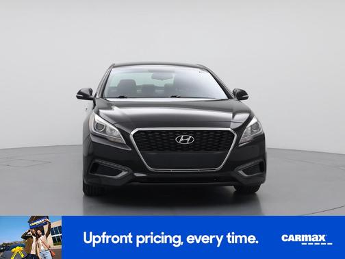 2017 Hyundai SONATA Hybrid SE