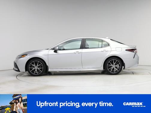 Silver 2021 Toyota Camry SE