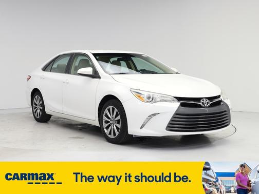 2016 Toyota Camry XLE