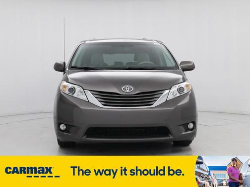 2013 Toyota Sienna XLE