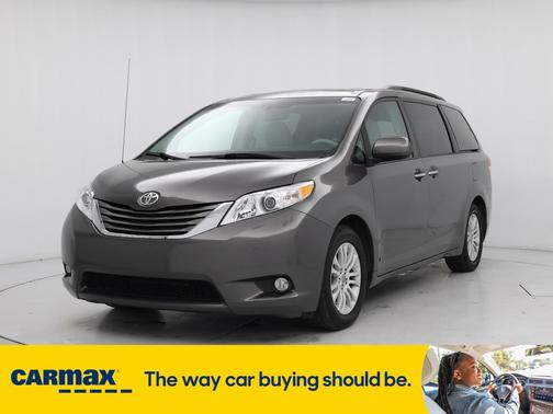 2013 Toyota Sienna XLE