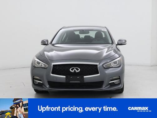 2017 INFINITI Q50 Signature