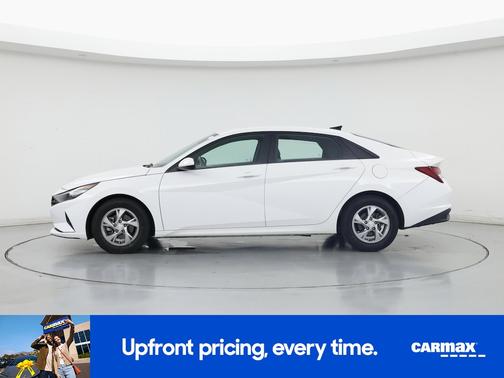 2023 Hyundai ELANTRA SE