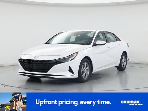 2023 Hyundai ELANTRA SE