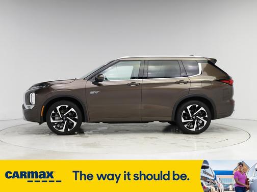 2023 Mitsubishi Outlander PHEV SEL