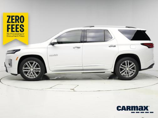 White 2023 Chevrolet Traverse High Country