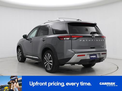 2022 Nissan Pathfinder Platinum