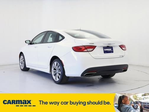2015 Chrysler 200 S