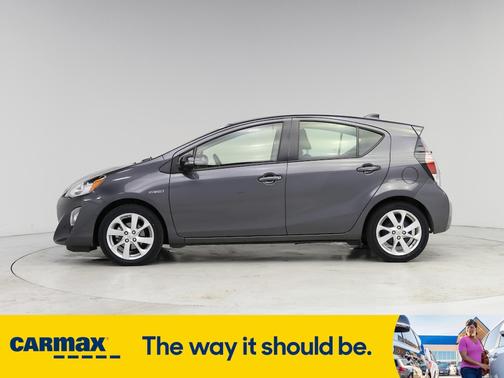2016 Toyota Prius c Four