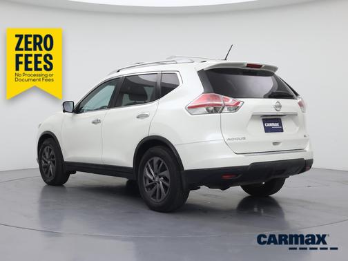 White 2016 Nissan Rogue SL