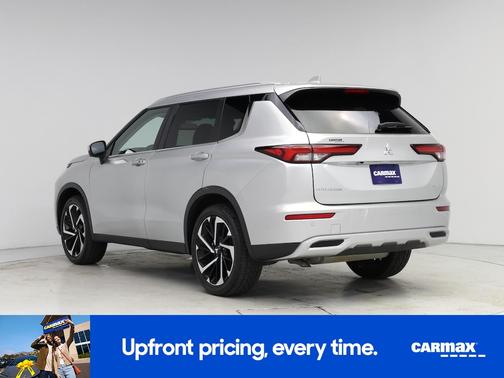 2022 Mitsubishi Outlander SE