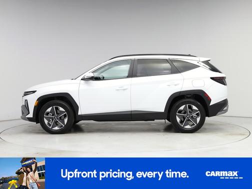 White 2025 Hyundai TUCSON Hybrid SEL Convenience