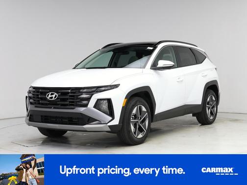 White 2025 Hyundai TUCSON Hybrid SEL Convenience