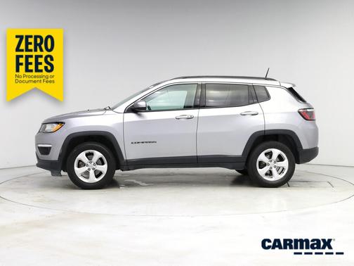 Gray 2018 Jeep Compass Latitude