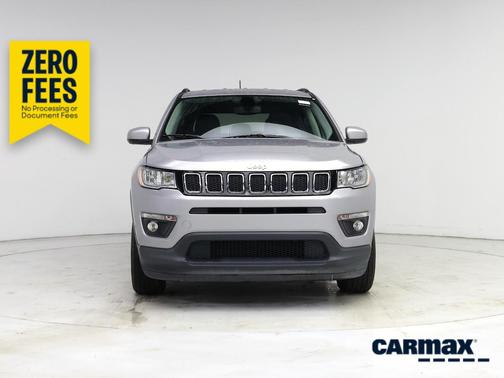 Gray 2018 Jeep Compass Latitude