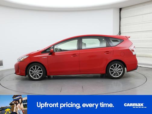 2015 Toyota Prius v Five