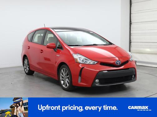 2015 Toyota Prius v Five