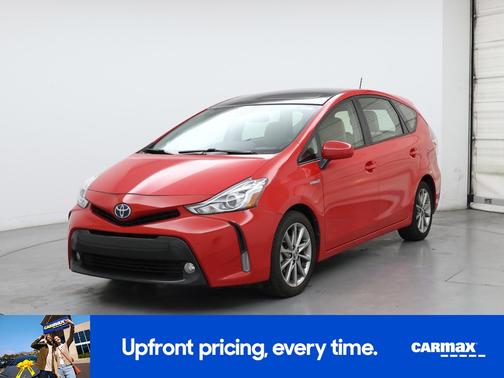 2015 Toyota Prius v Five