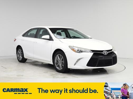 2016 Toyota Camry SE