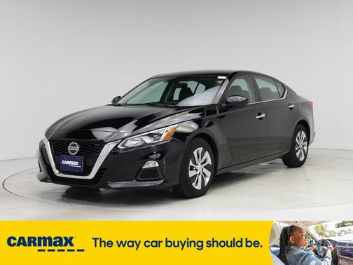 2019 Nissan Altima S