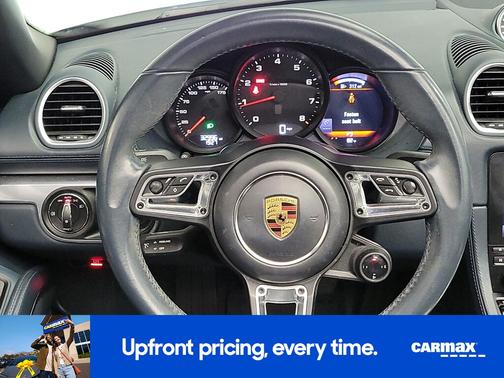 White 2022 Porsche 718 Boxster