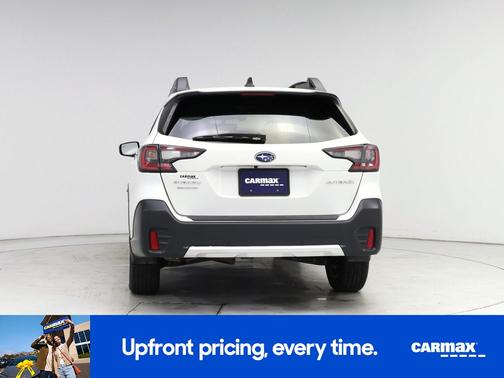 White 2022 Subaru Outback Limited XT