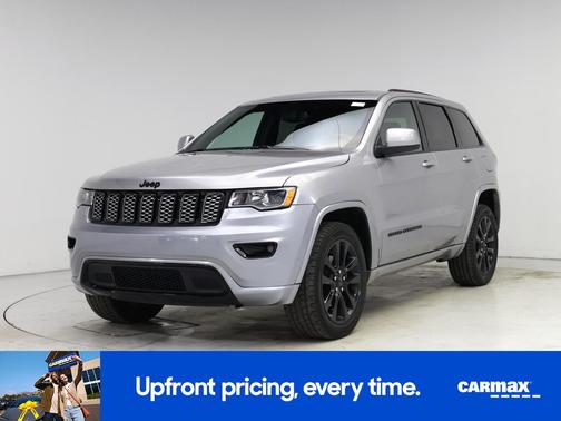 Silver 2019 Jeep Grand Cherokee Altitude