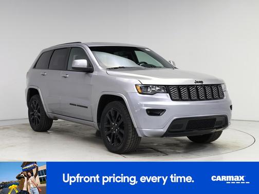 Silver 2019 Jeep Grand Cherokee Altitude